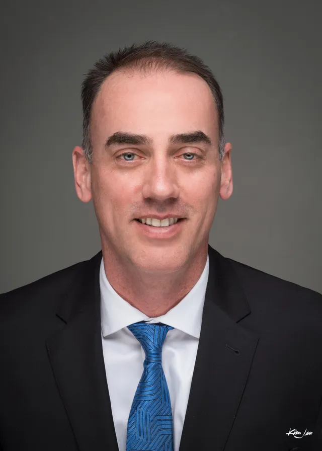 Dr. Damen Sacoman