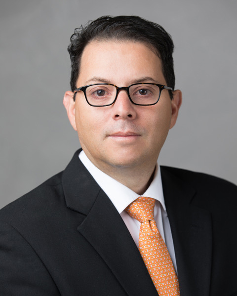 Dr. Diego Gonzalez